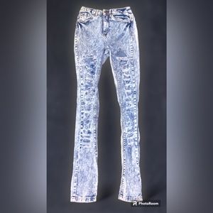 SKINNY FIT high waisted bleached washed skinny ripped jeans size 3!